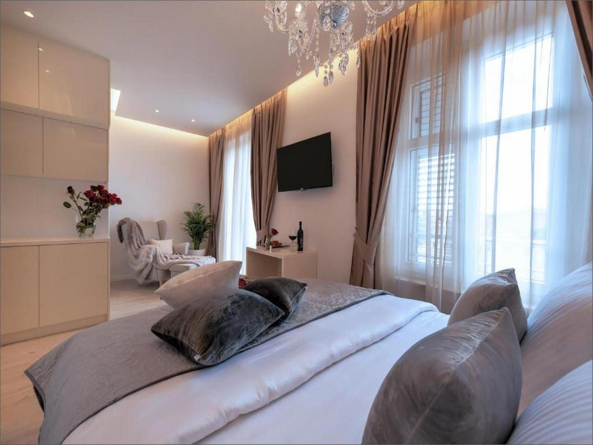 Via Porto Rooms Split Buitenkant foto