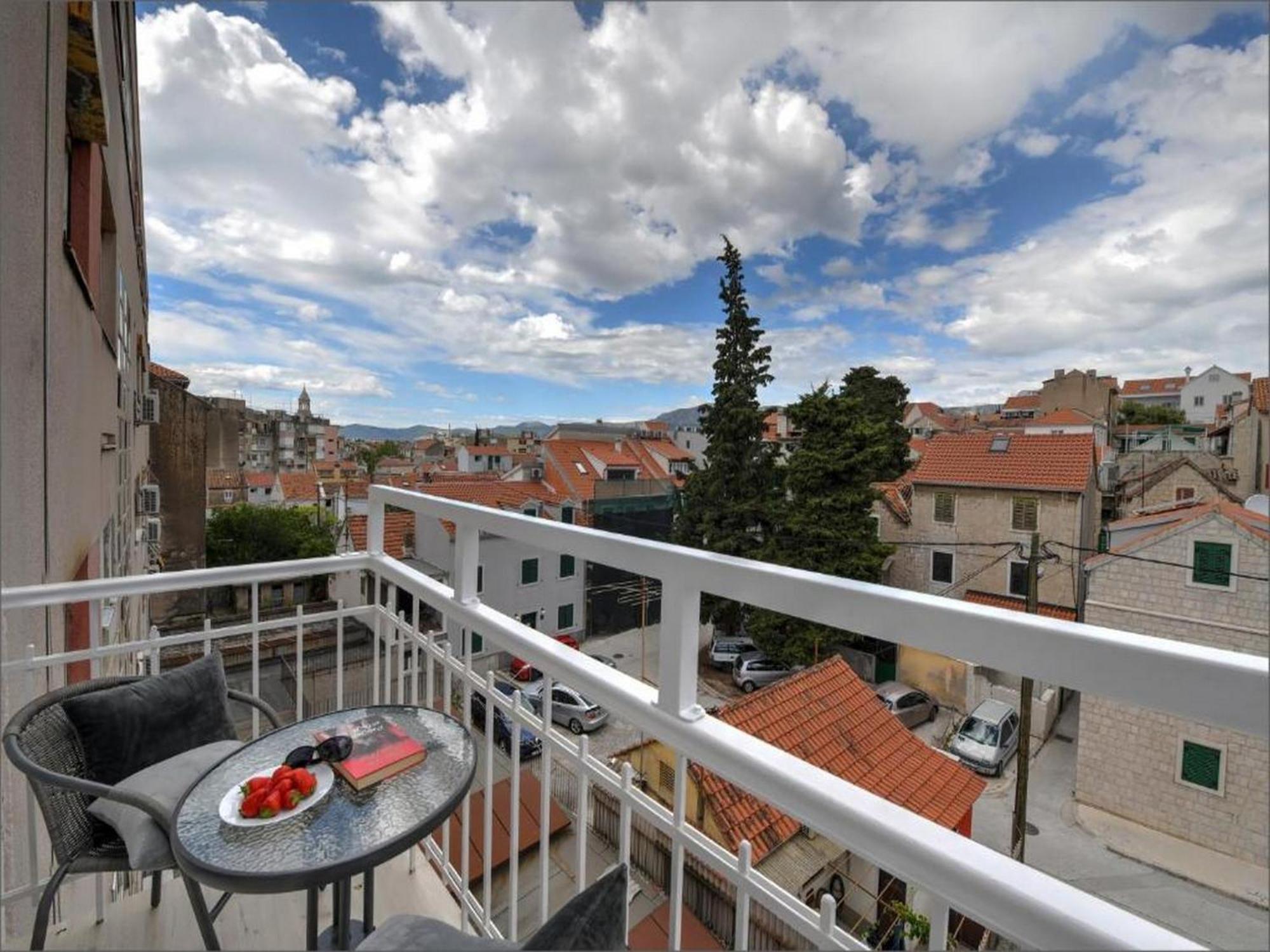 Via Porto Rooms Split Buitenkant foto