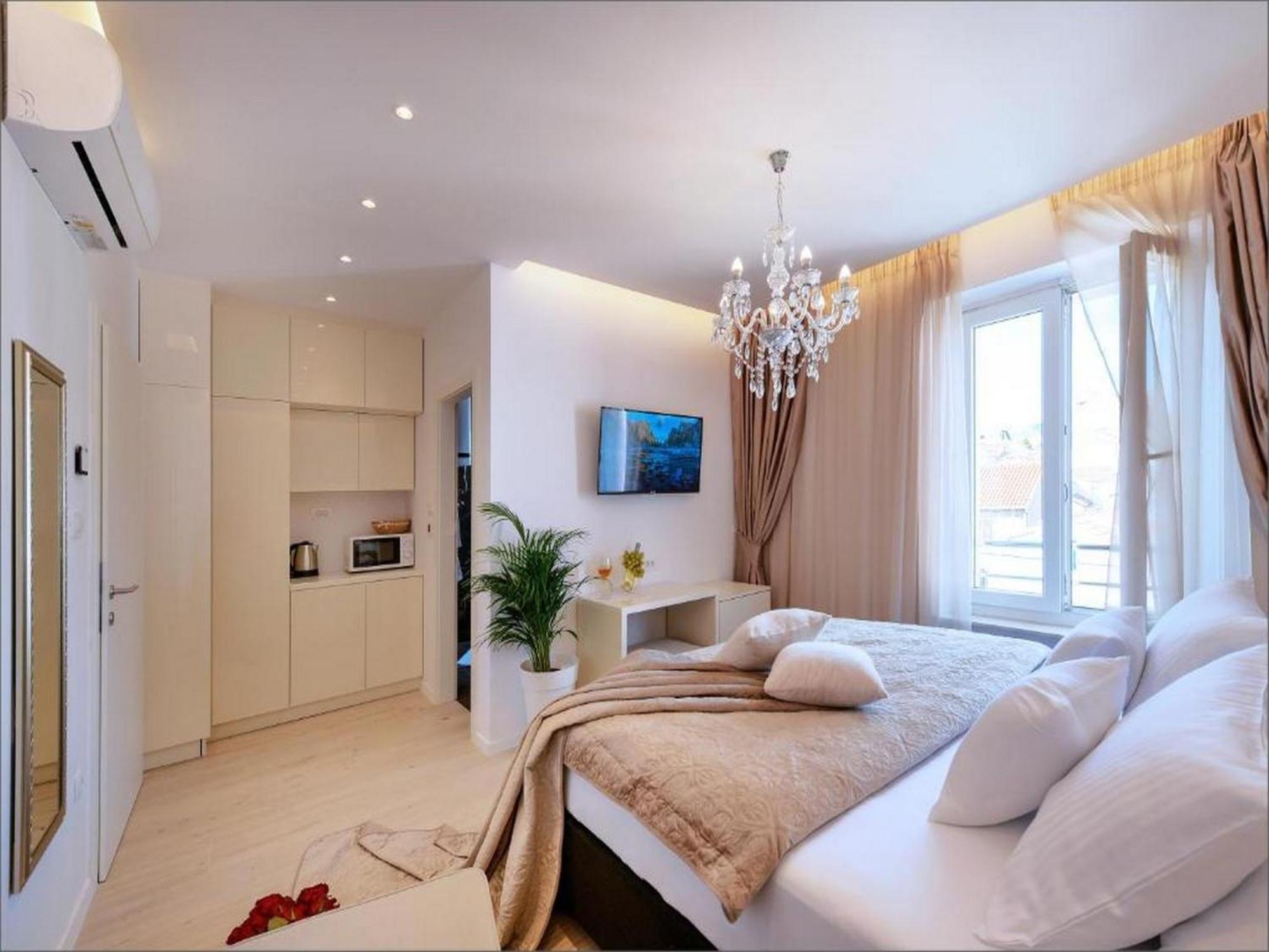 Via Porto Rooms Split Buitenkant foto