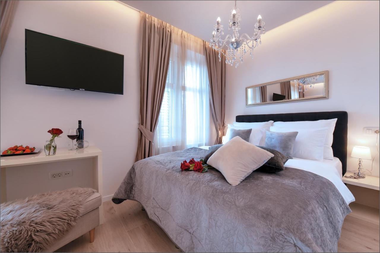 Via Porto Rooms Split Buitenkant foto
